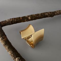 Crossflap Matte Cuff