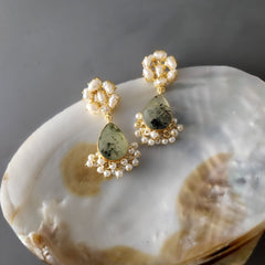 Pearl Cluster with Green Aventurine