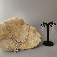 Zirconia Filigree Necklace