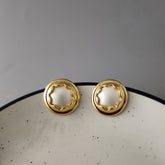 Round Star Pearl Stud