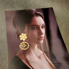 Flower Bloom Dangler