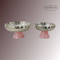 Leaf emboss platter with resin base