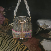 Gotapatti bucket bag in shades of black