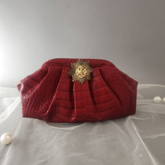 Lion Pouchette - Red