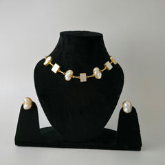 Pearl Chip Necklace