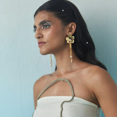 Flower chain dangler