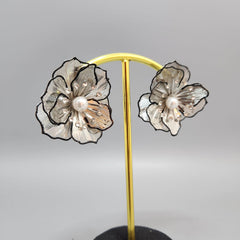 Lightweight 3d Rose studs