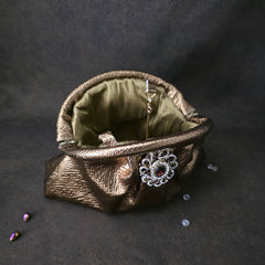 Victorian pouchette- Bronze gold