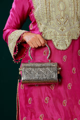 Advika bag in silver