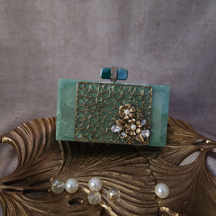 Jaal with floral bunch bag