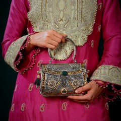 Anwesha bag in silver