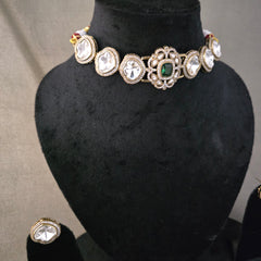 Polki choker with hint of green