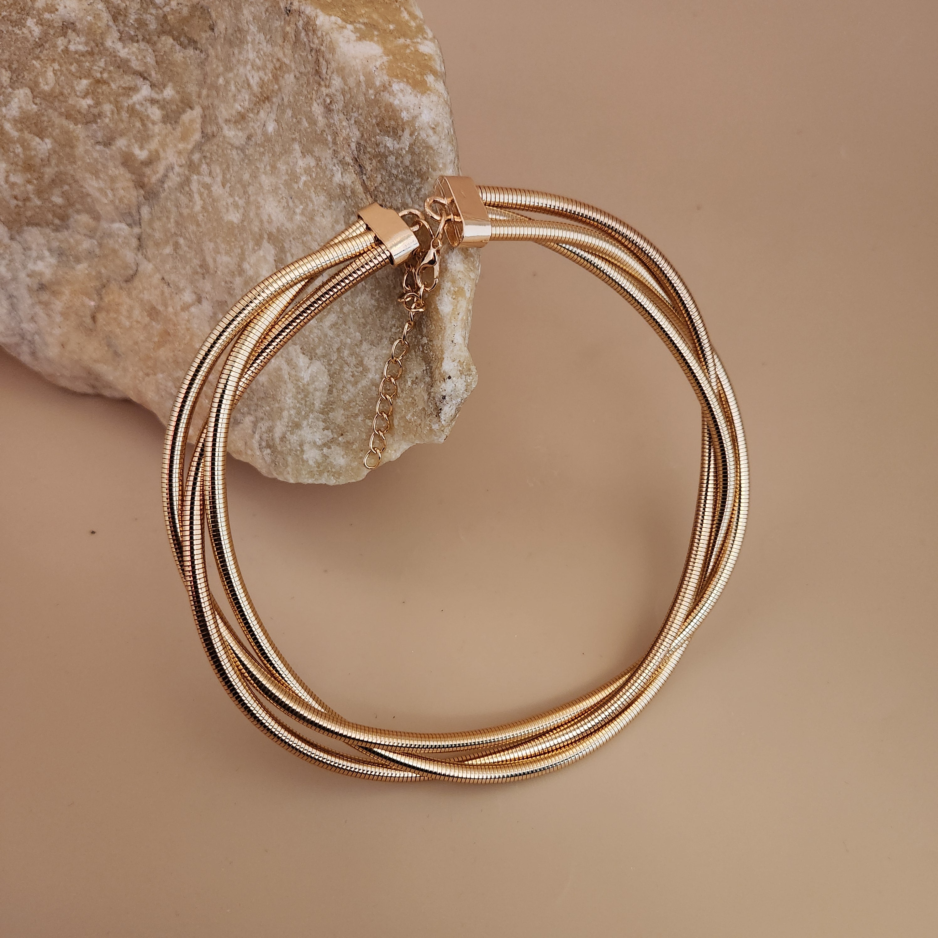 Neck String