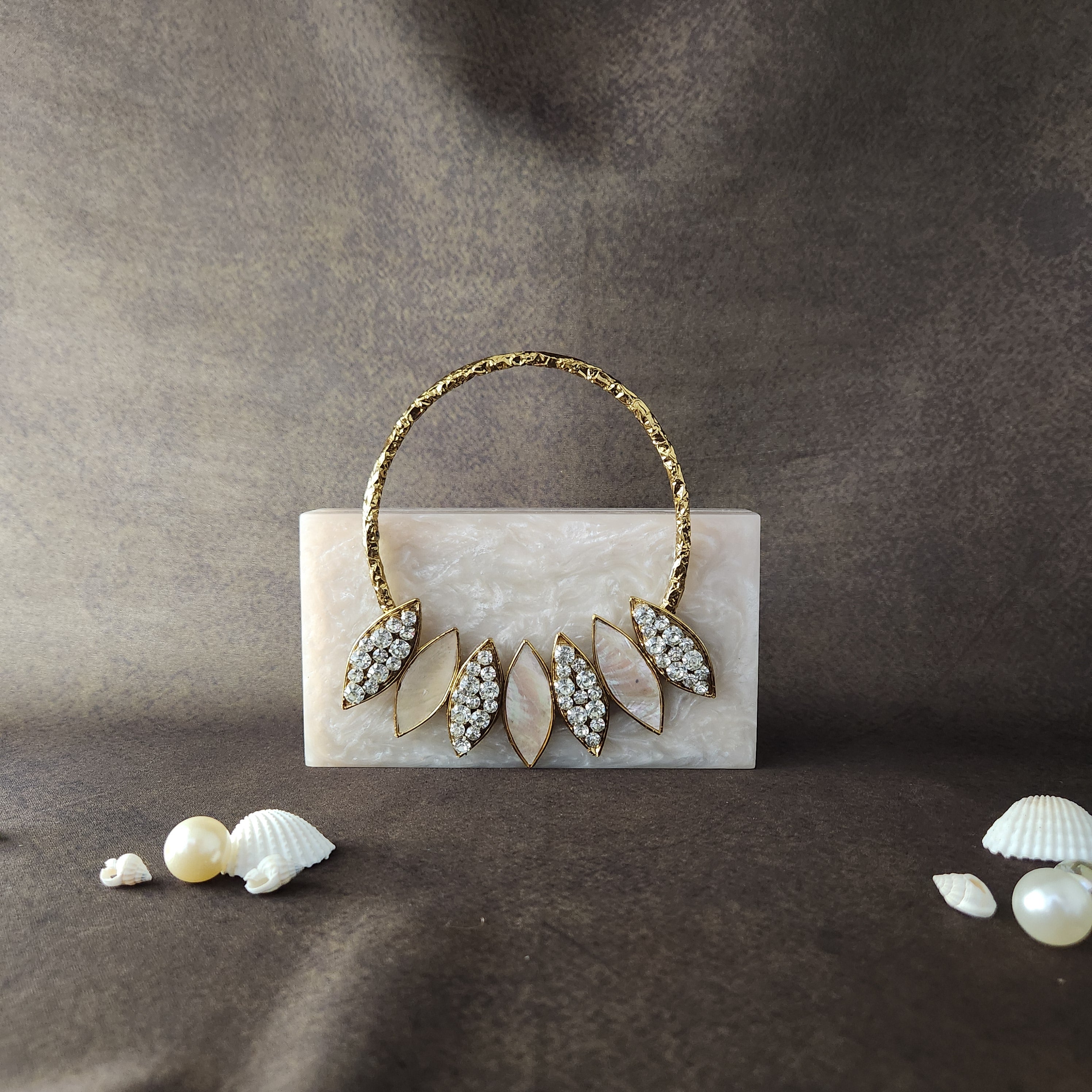 The Athena Bag in ivory Secondary image