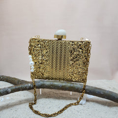 The Aaroohi Clutch
