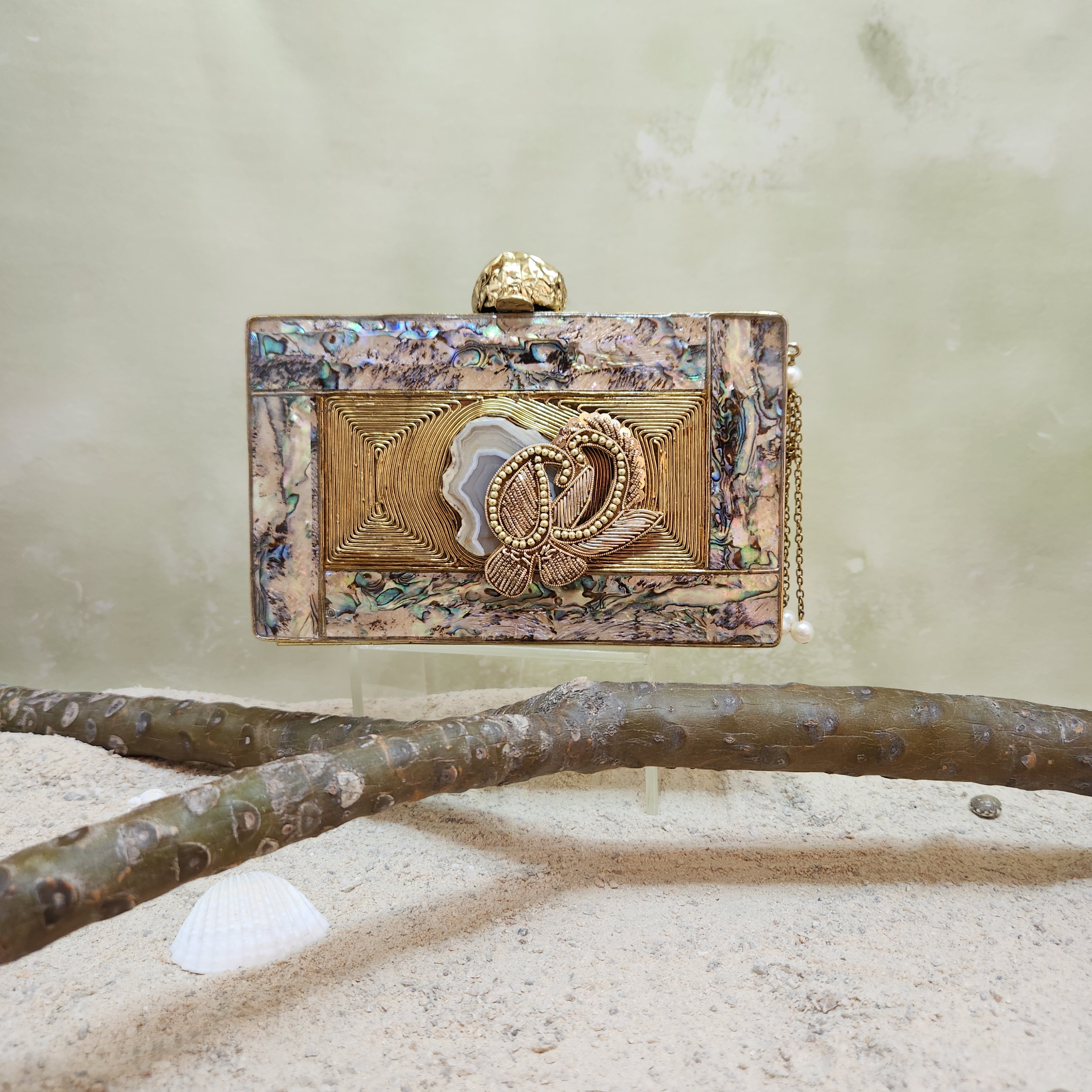 Mumtaj Clutch Main image