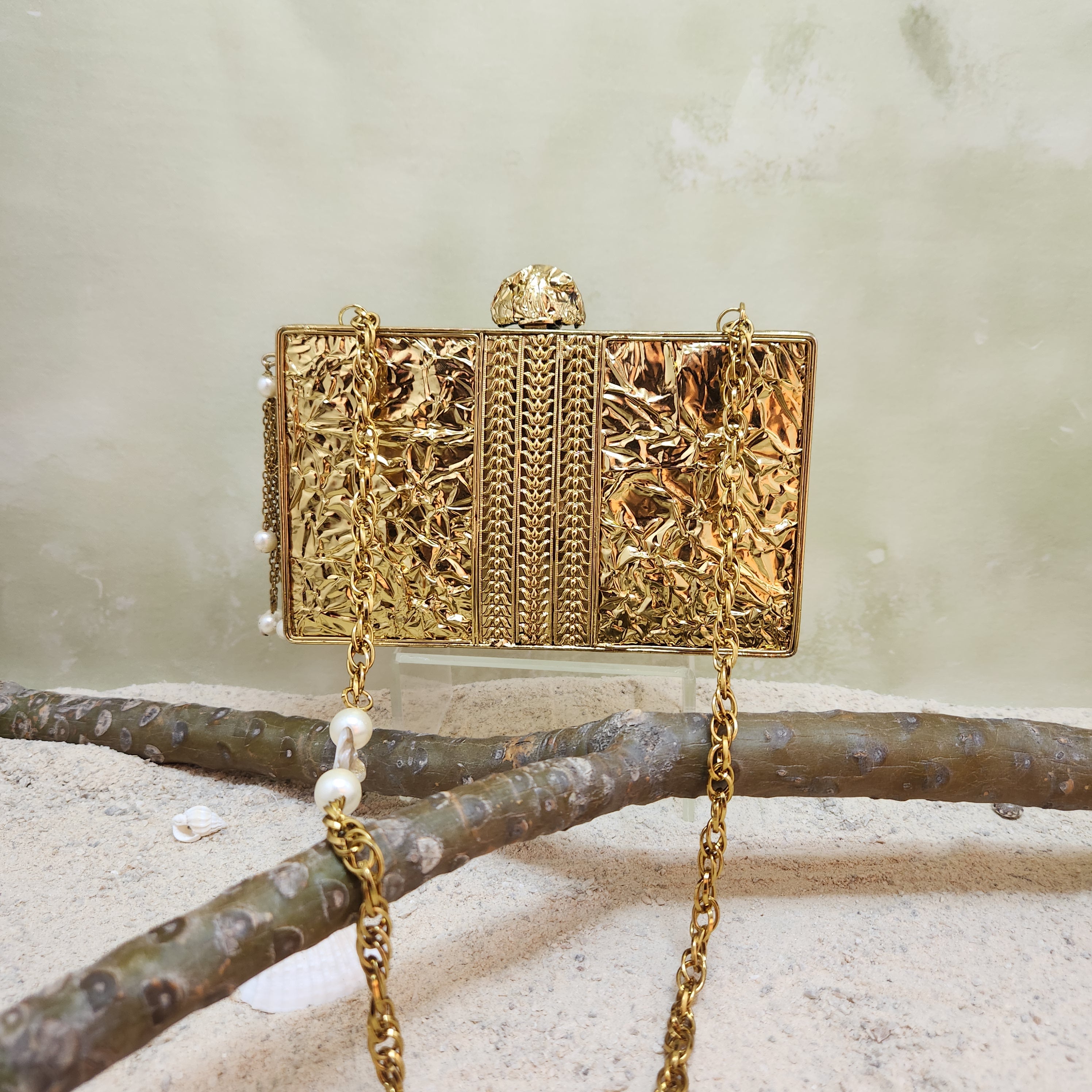 Mumtaj Clutch Secondary image
