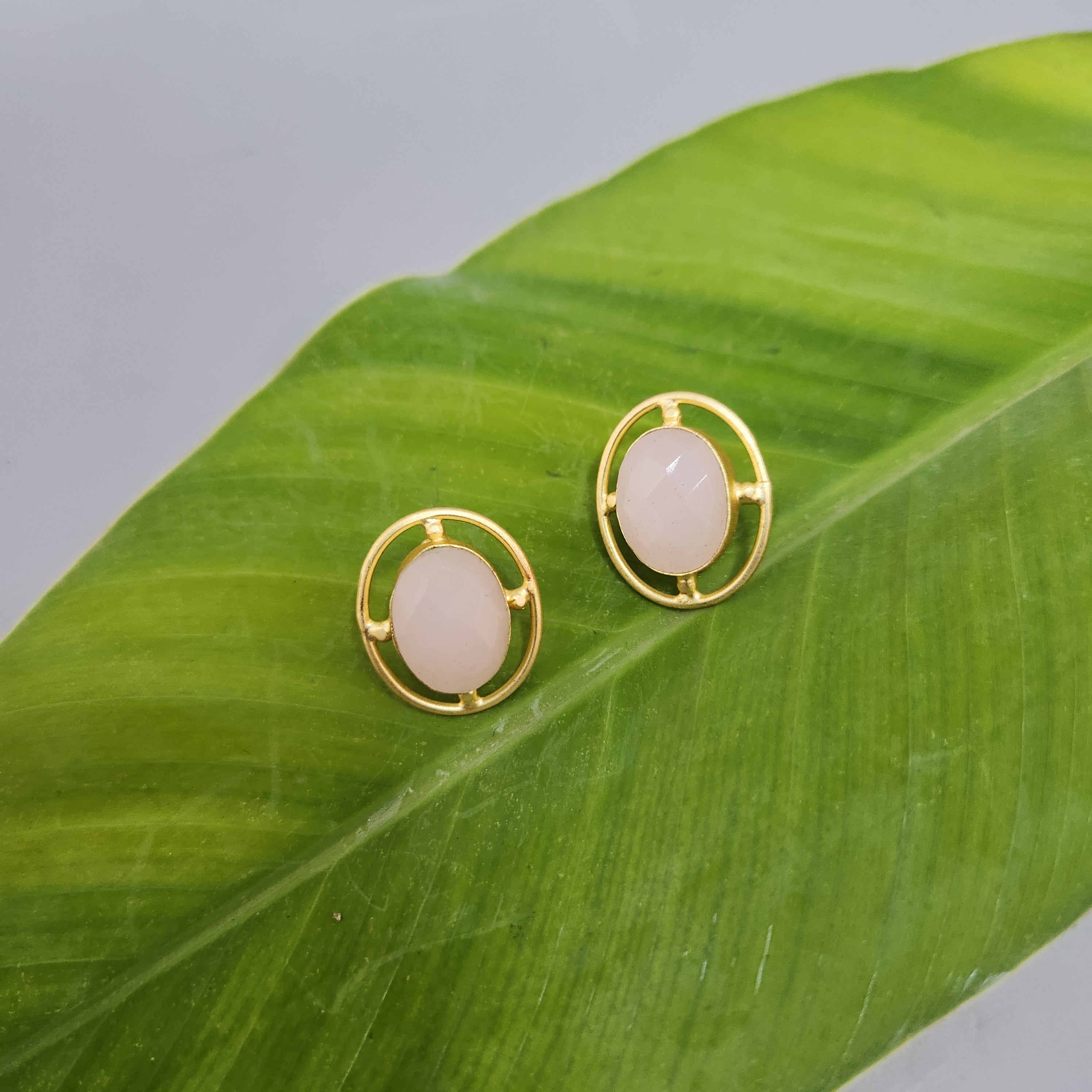 Ring Stud