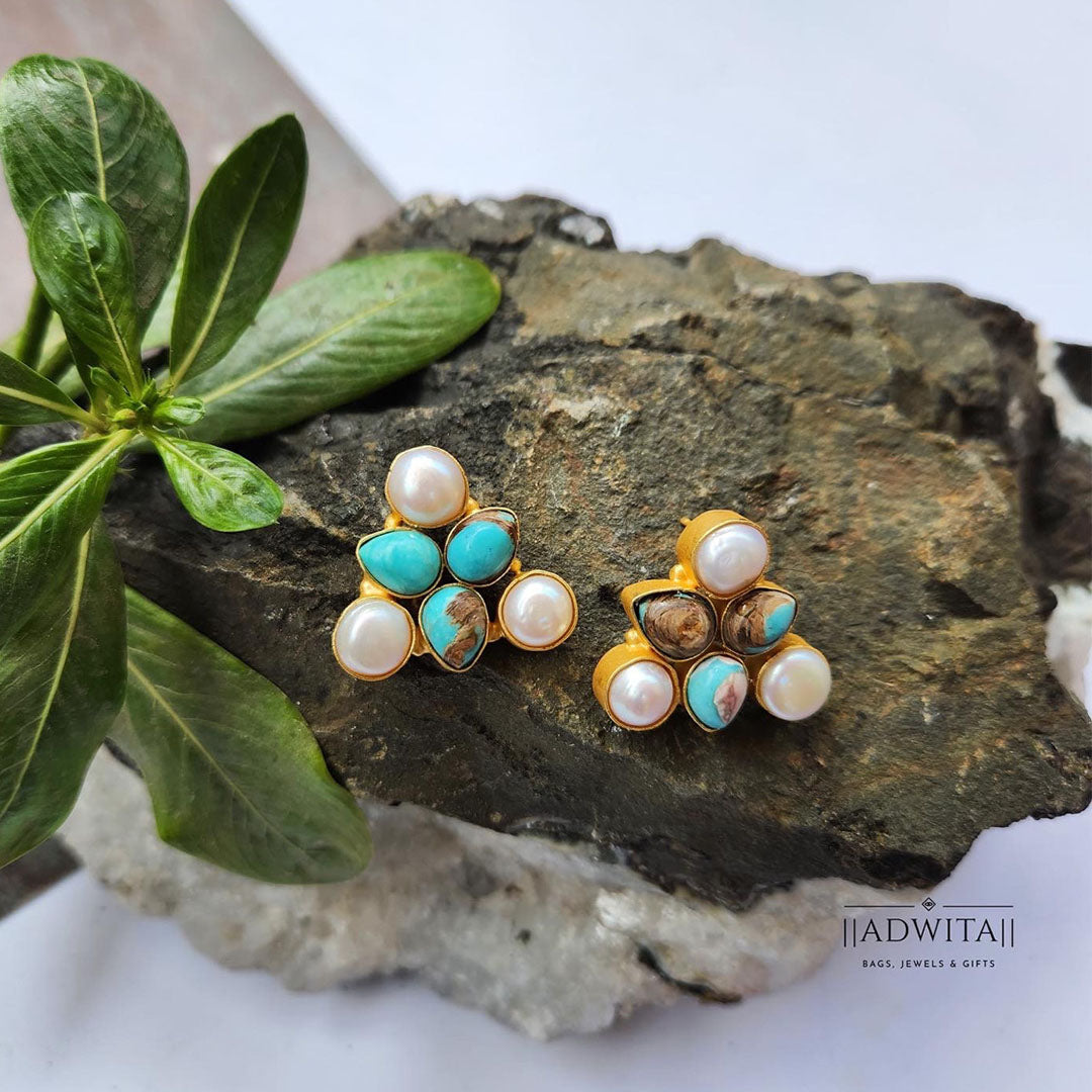 Mini Pearl and Stone Triangles