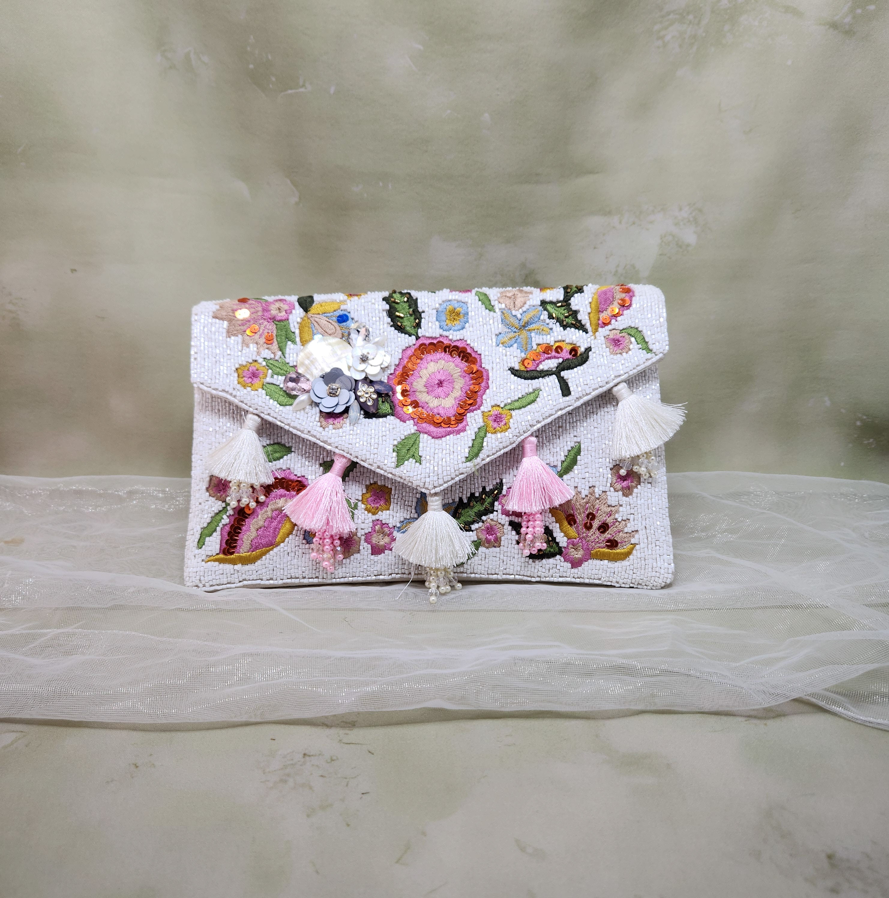 White Multi Flower Bag Main image