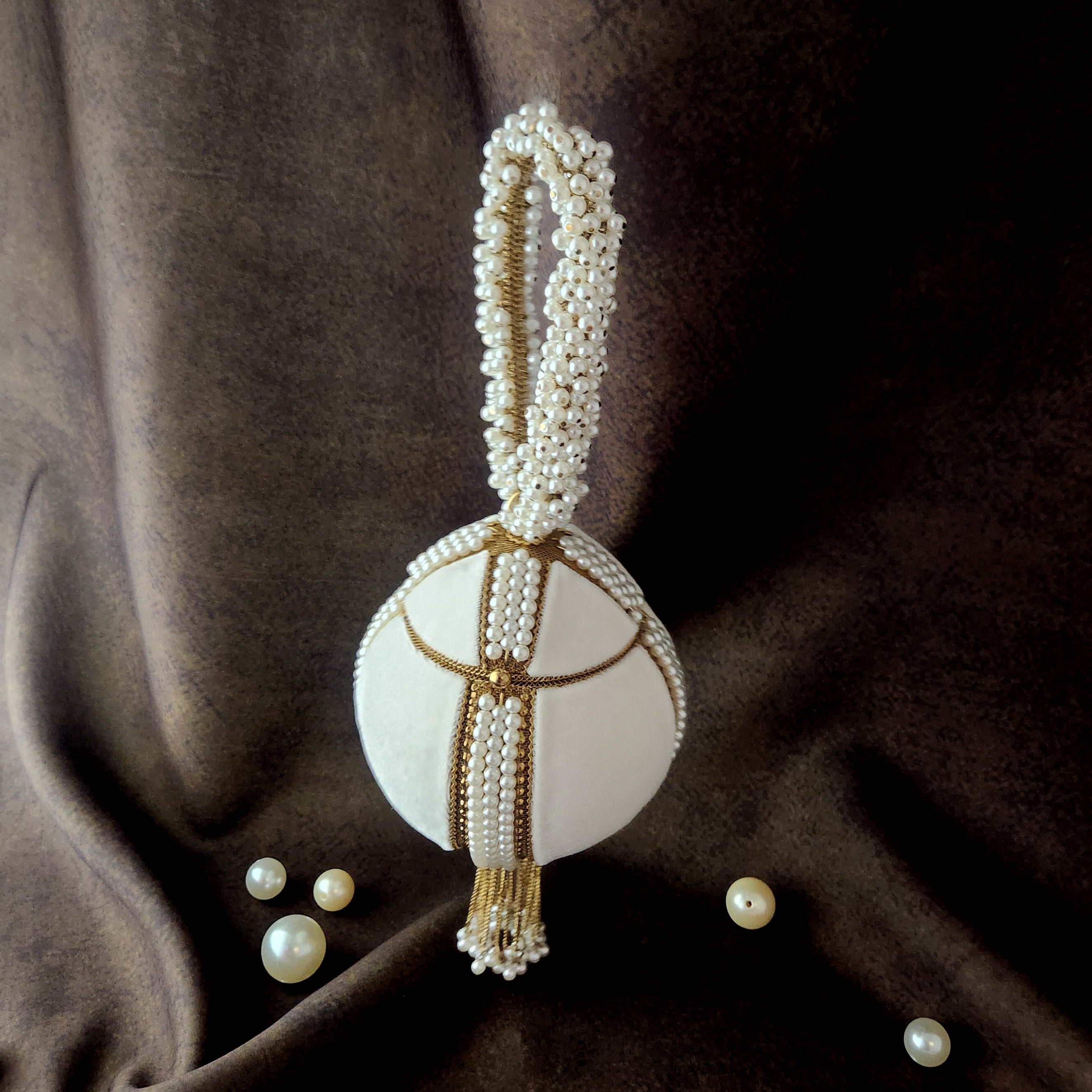The Pearl Velvet Ball Bag Main image