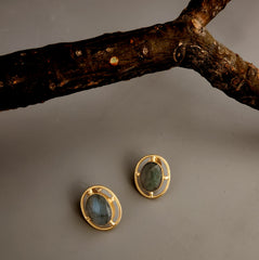 Ring Stud