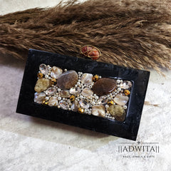 Stone Pearl Cluster Clutch