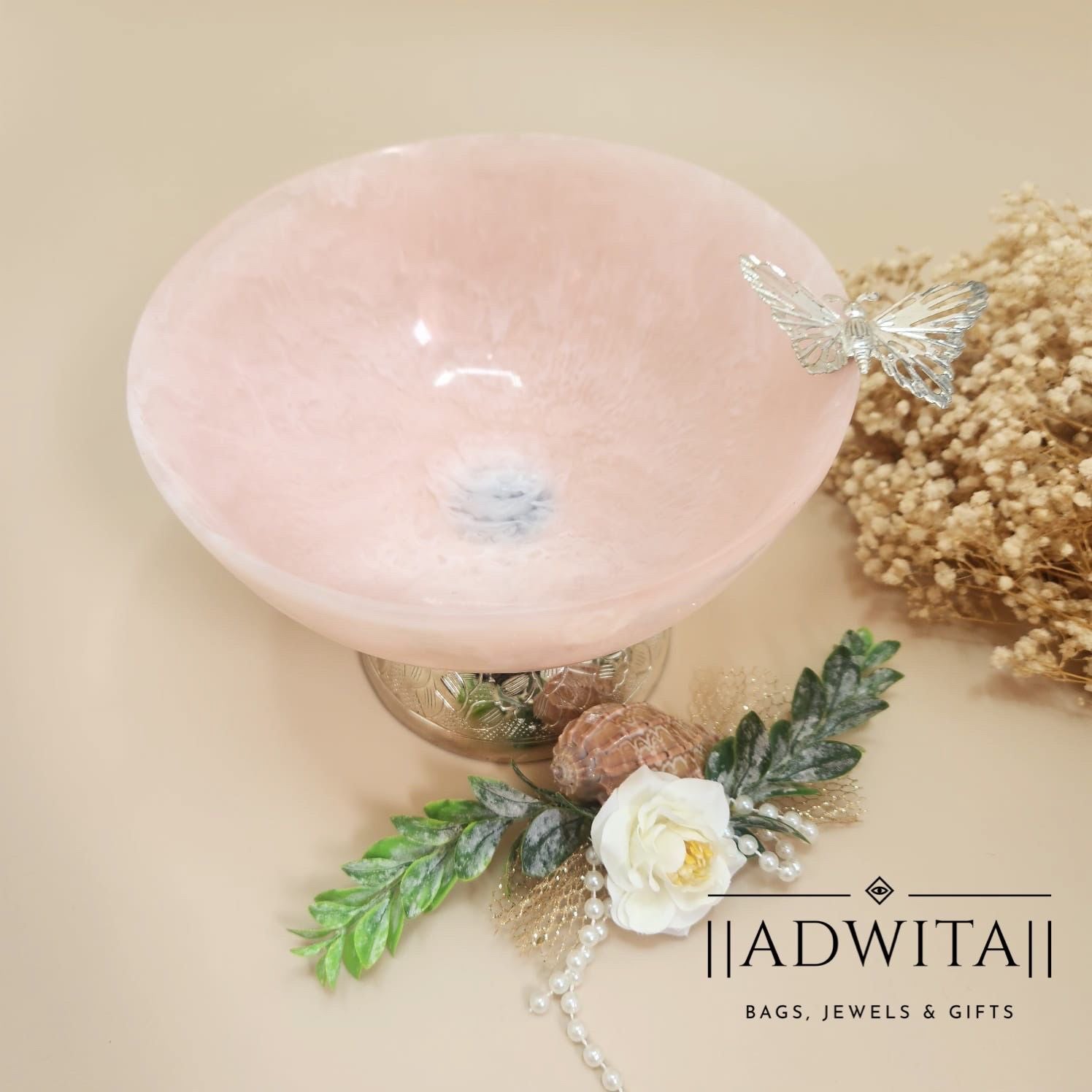Resin Bowl Platter with Silver Emboss Leg Main image