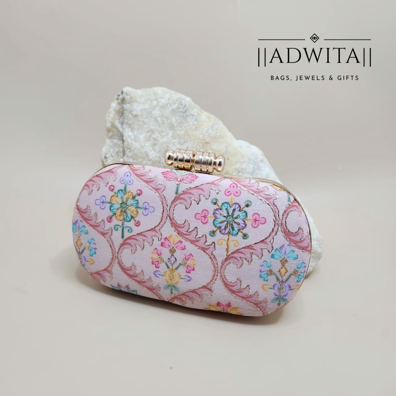 Floral Print Frame Clutch Main image