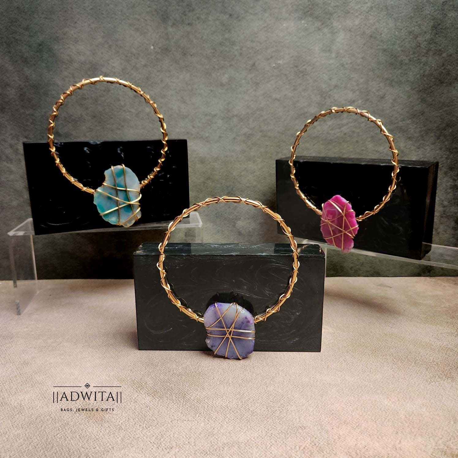 Agate Wired Clutch Main image