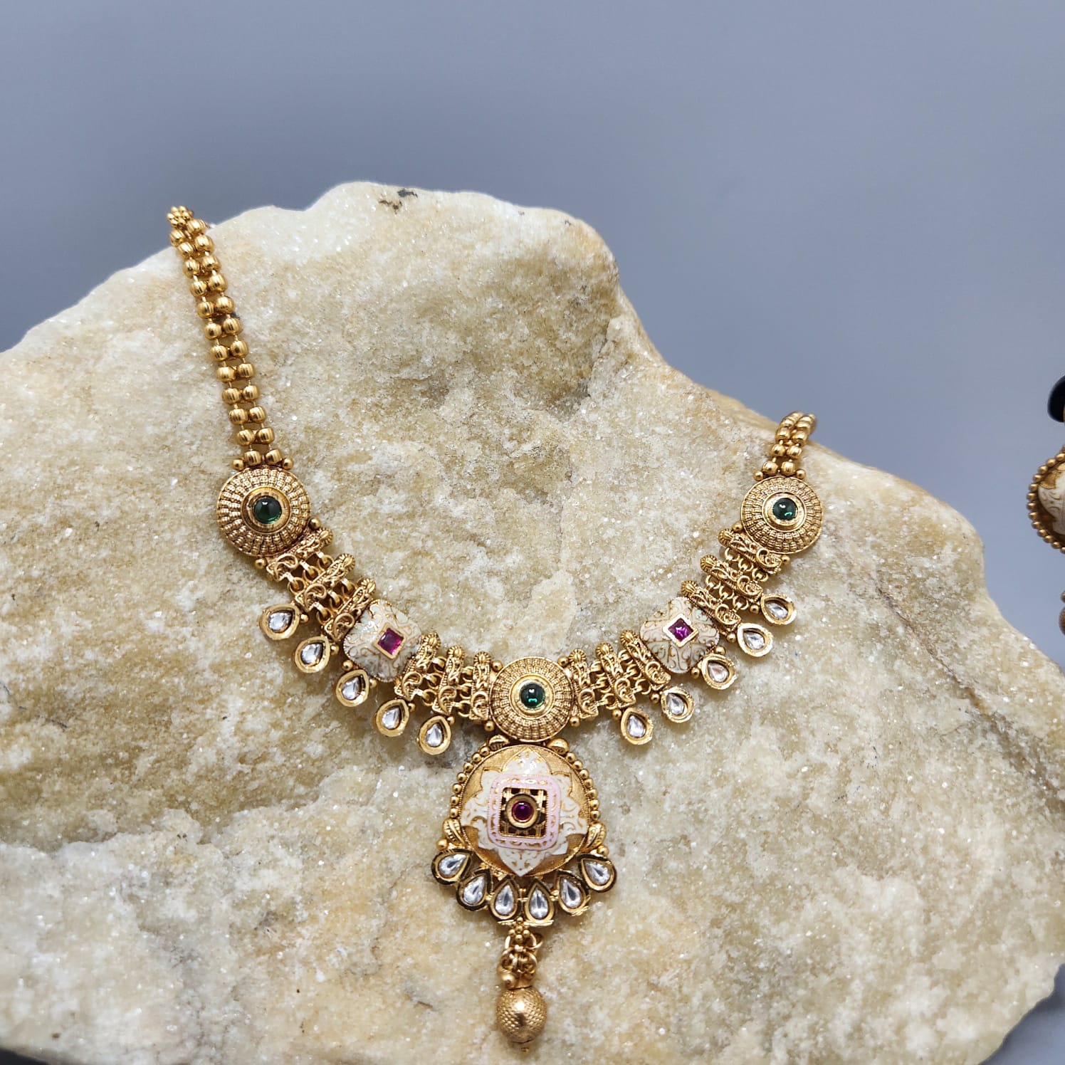 Meena kundan work necklace Secondary image