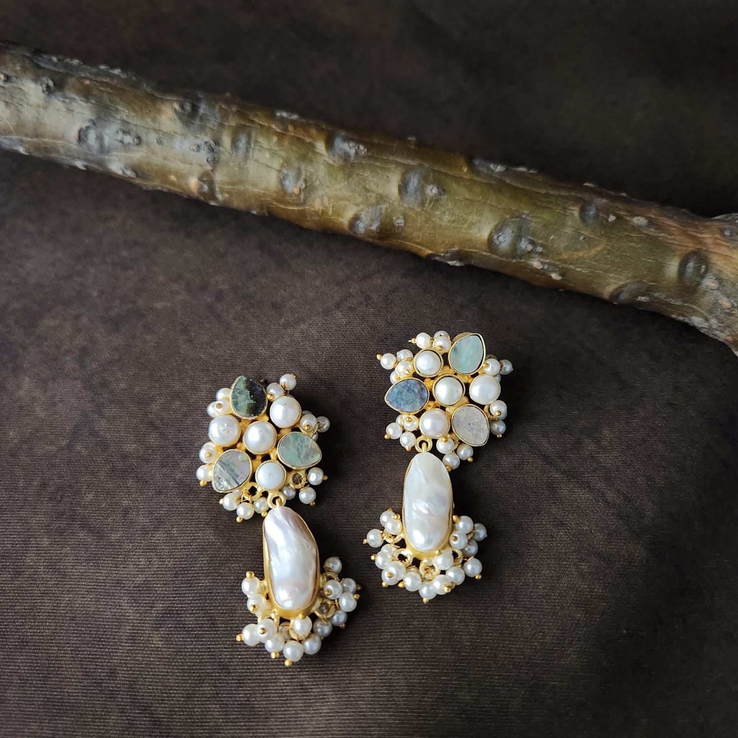 Abalone  Pearl Flower Pendulum Earring Secondary image