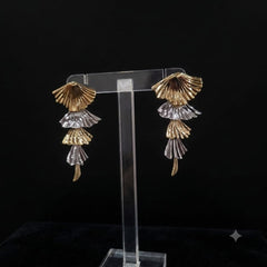 Four layer fan dangler