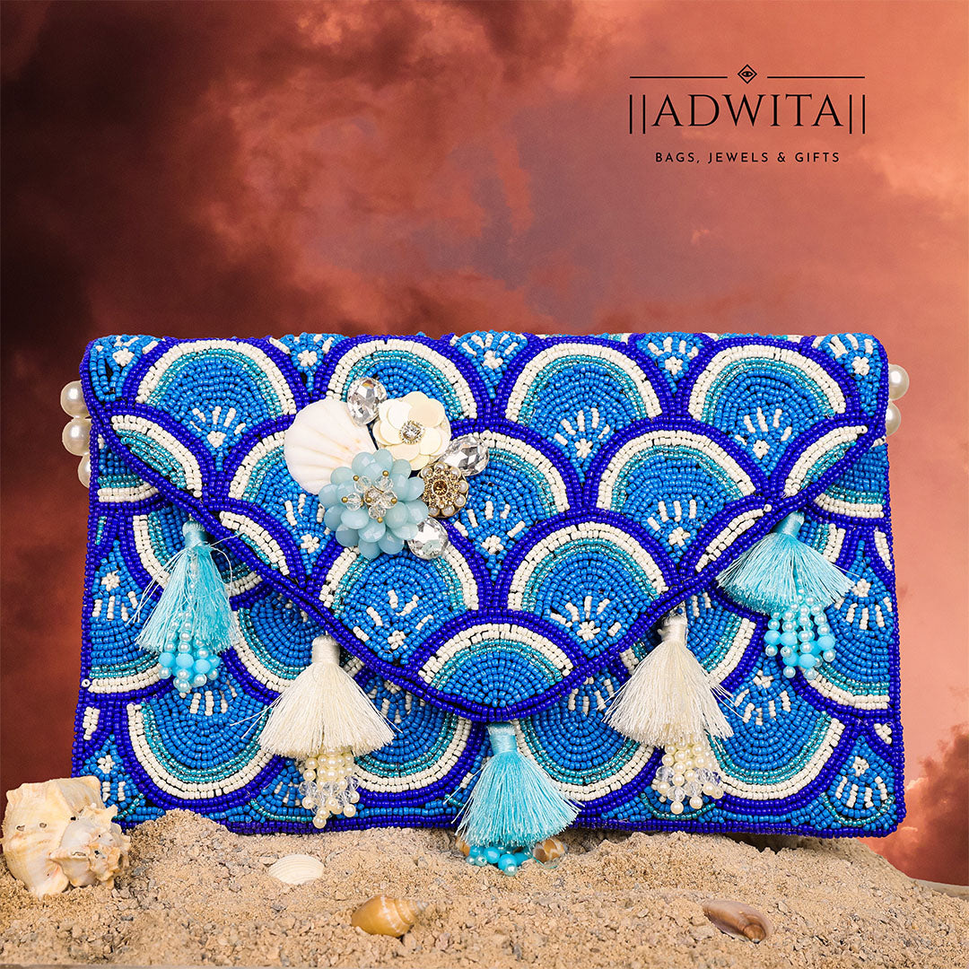 THE NOUR SEA SHELL BAG IN SHADES OF BLUE Main image