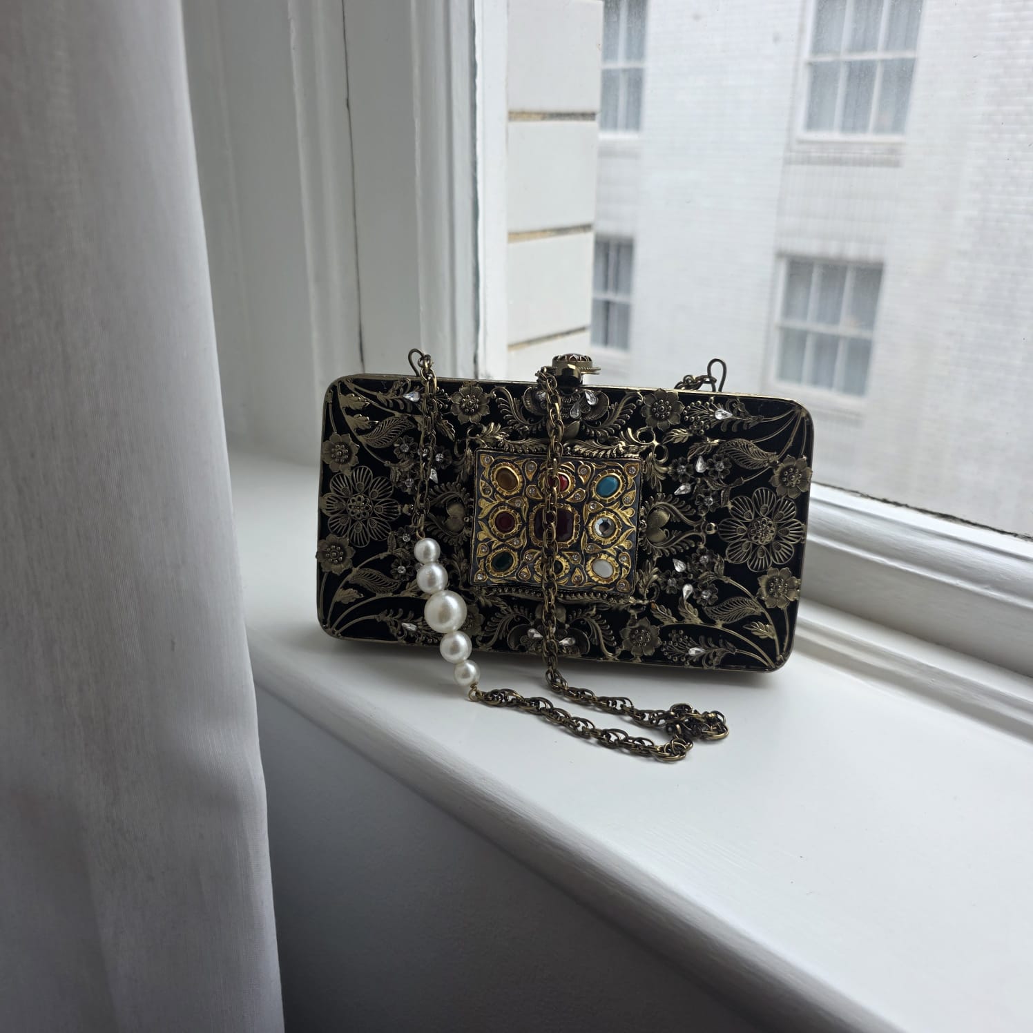 Meenakari filigree clutch bag[ antique gold ]