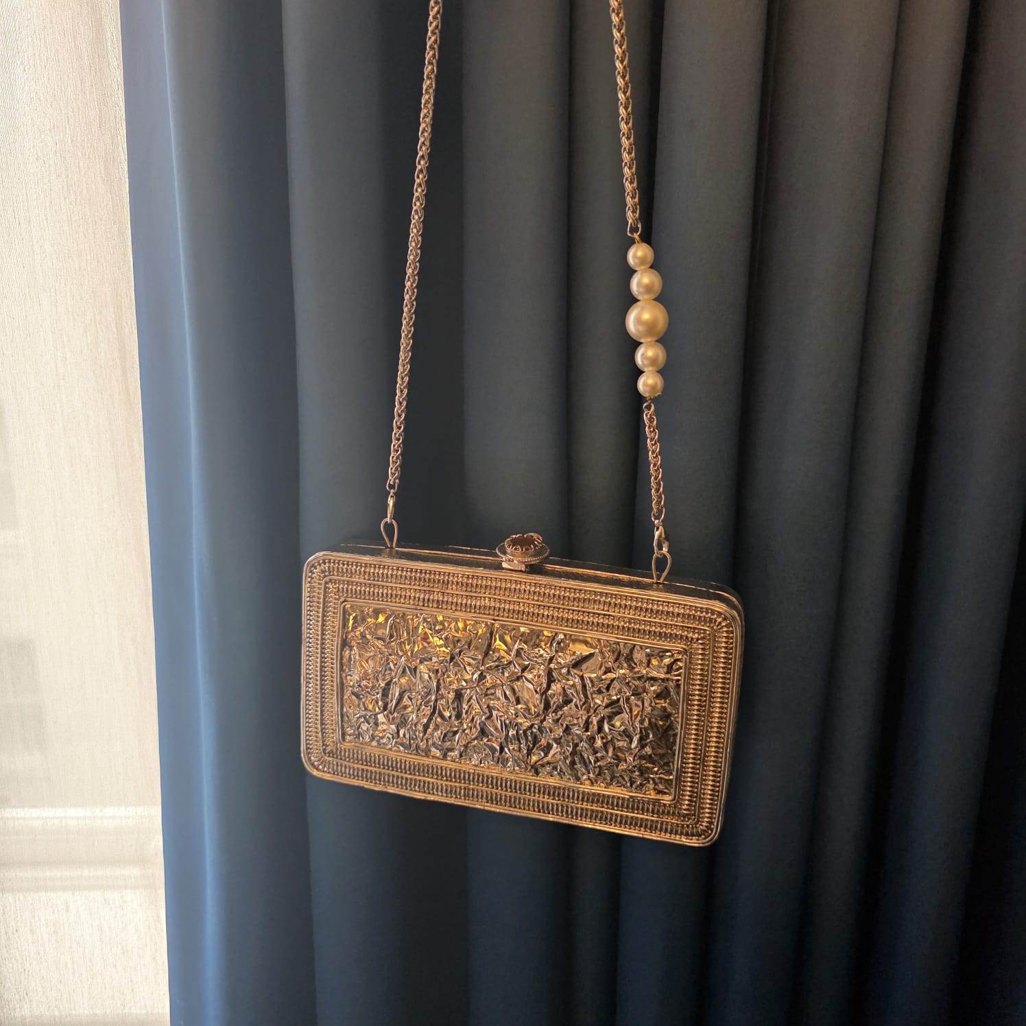 Meenakari filigree clutch bag[ antique gold ]