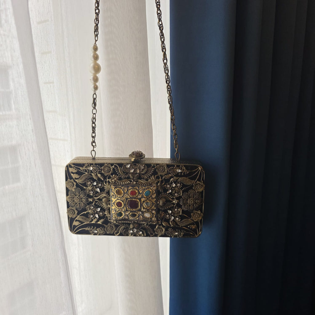 Meenakari filigree clutch bag[ antique gold ]