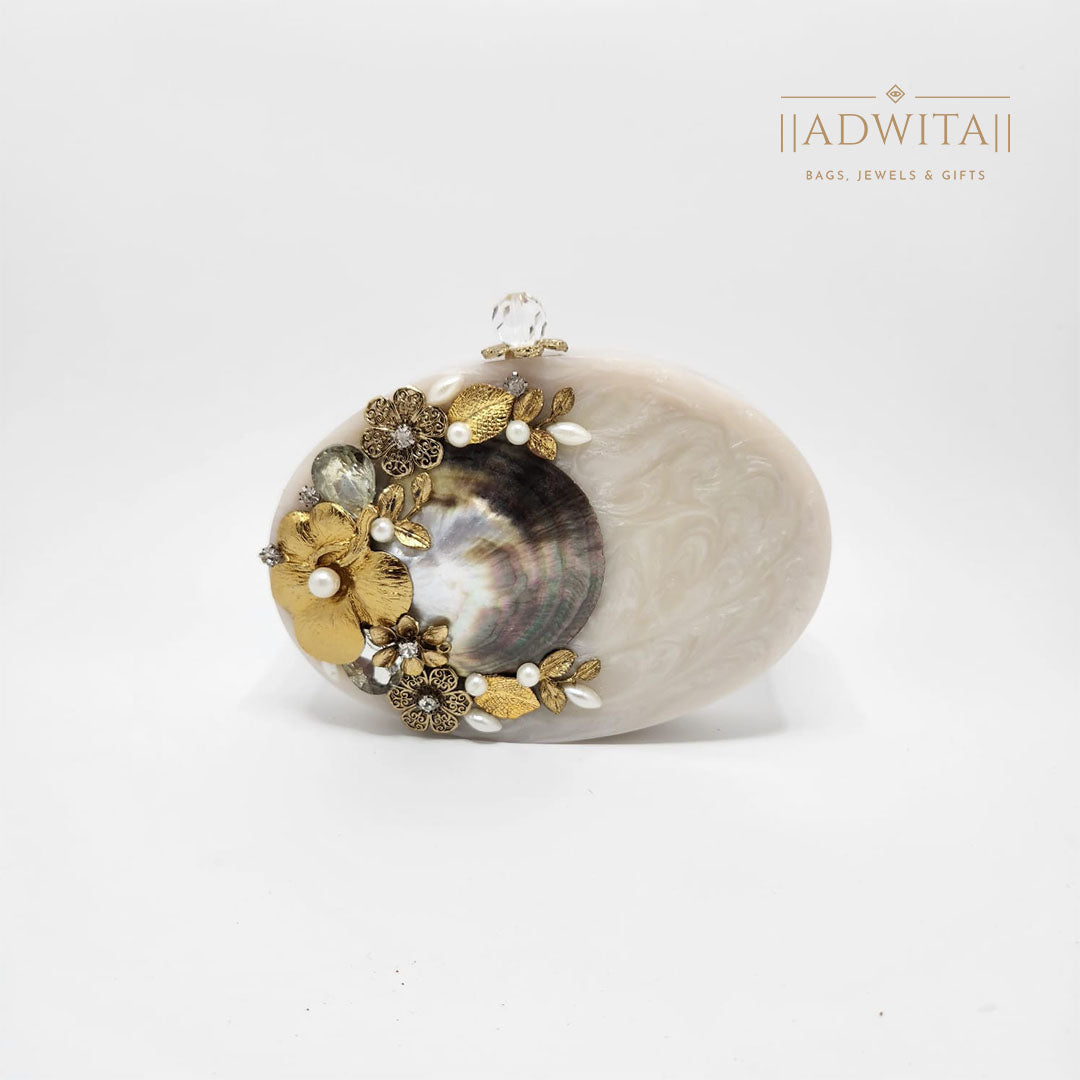 Shell Saga Bag [ivory white]