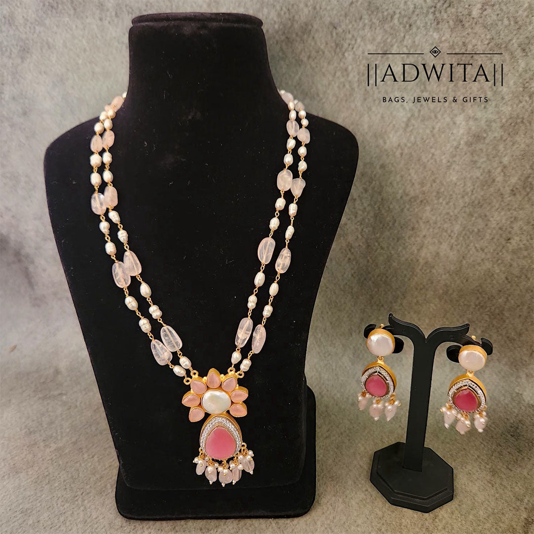 Aakifah Necklace Set - Pink Main image