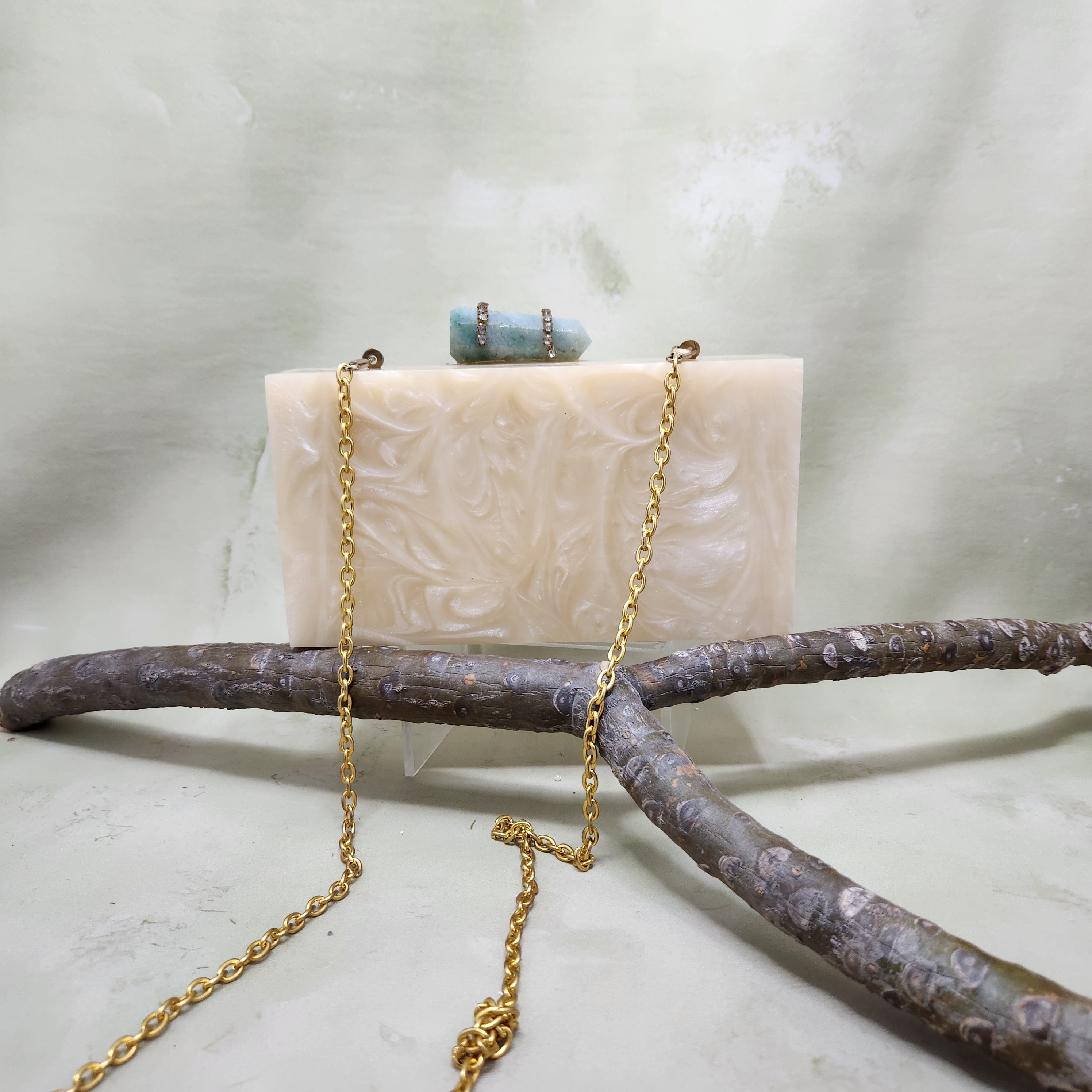 Morrocan Pearl Jaal Bag Beige with Gold Jaal Secondary image