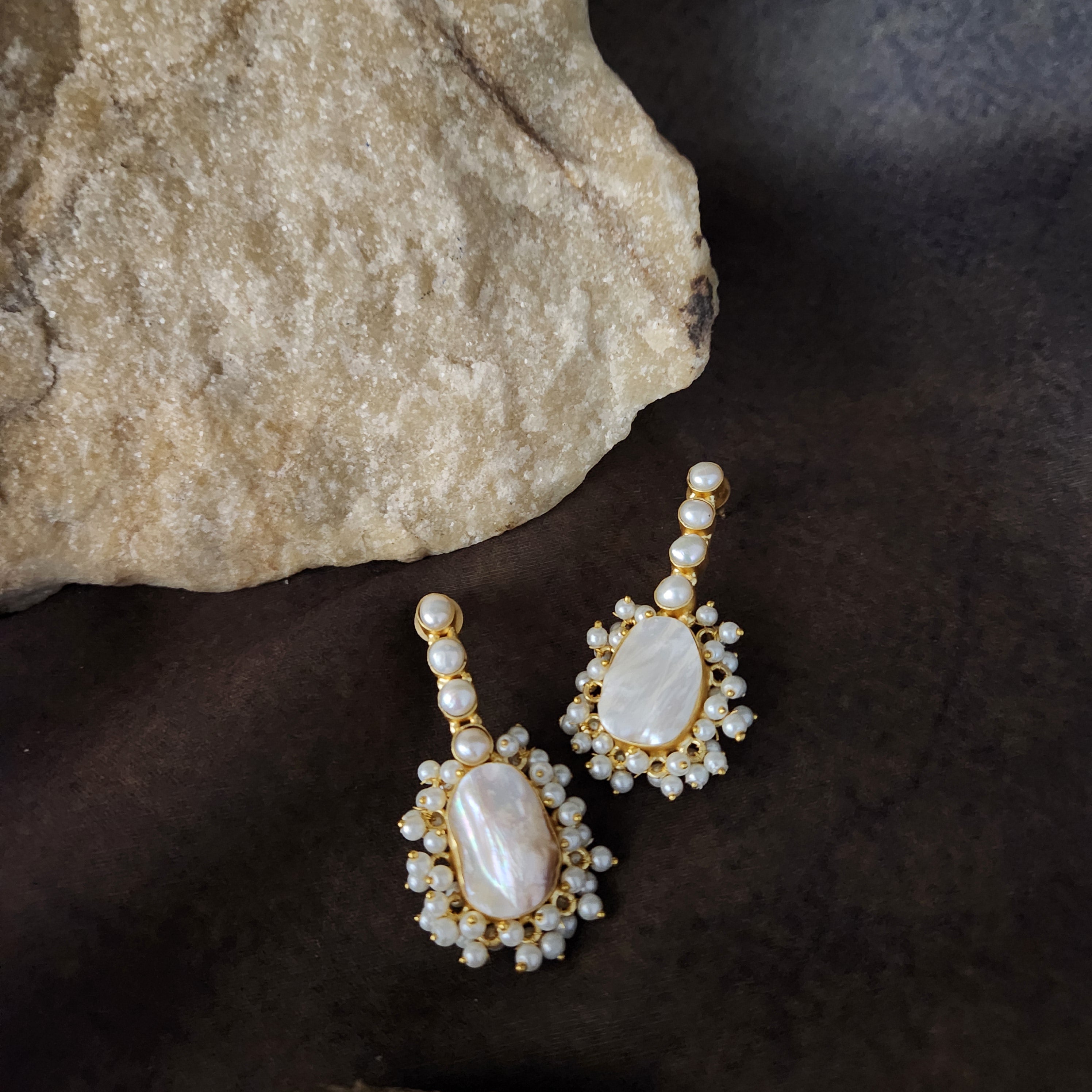 Maharani Earring in Mother of Pearl Main image