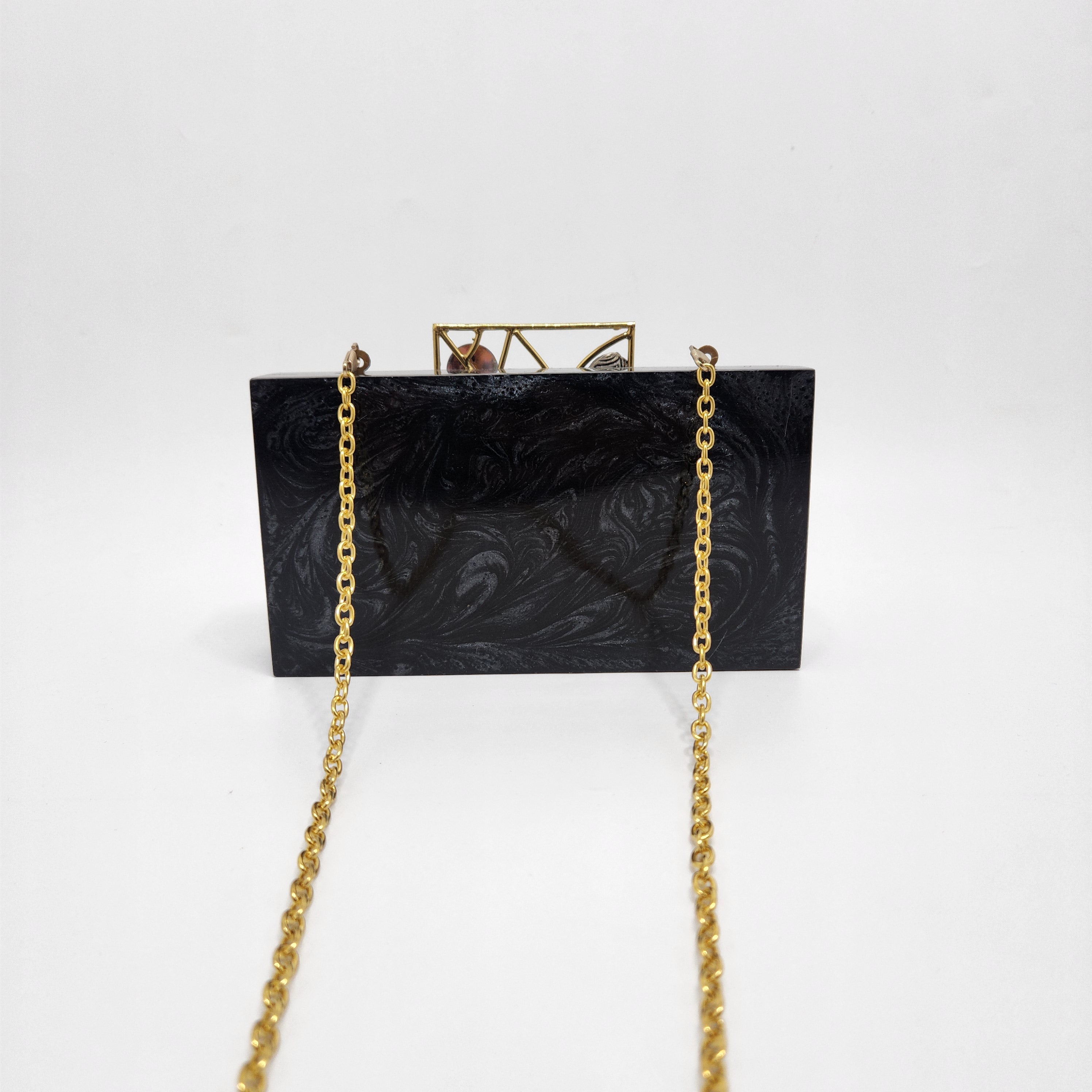 The Auor Clutch[black] Secondary image