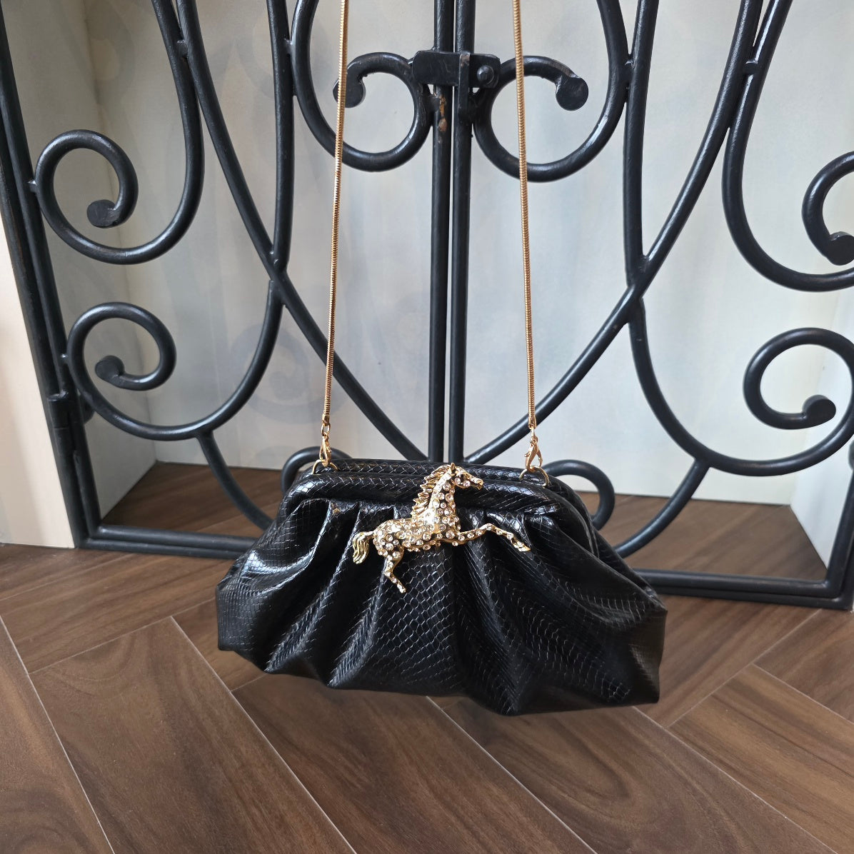 Horse pouchette bag [black]