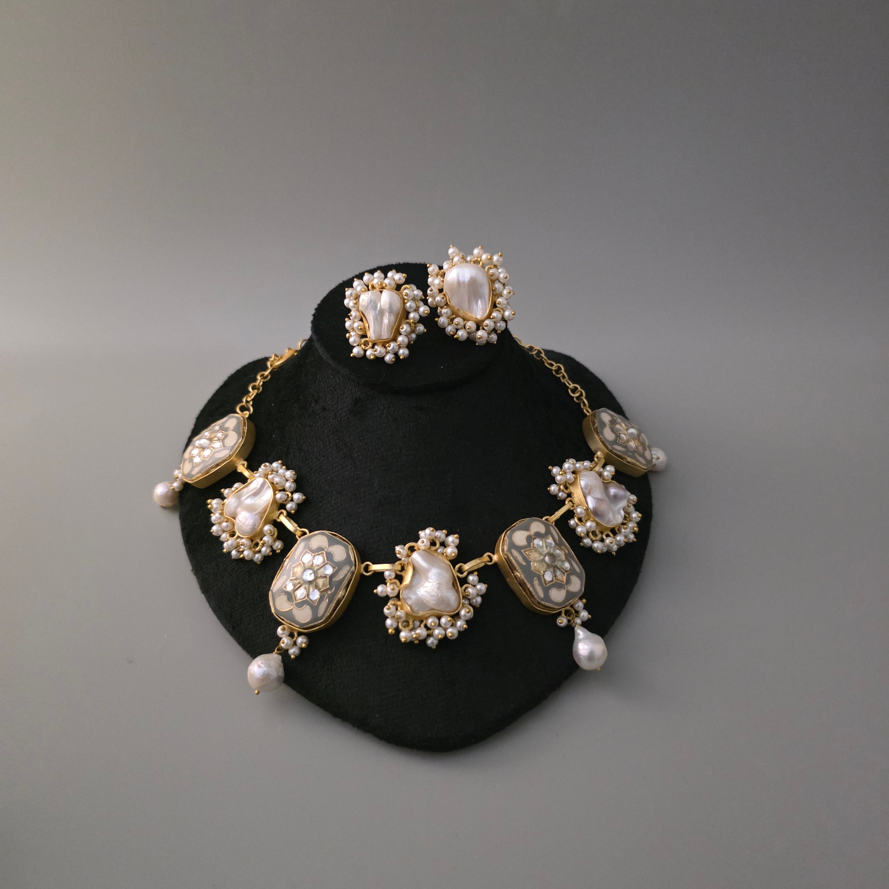 Alina Necklace Set Main image