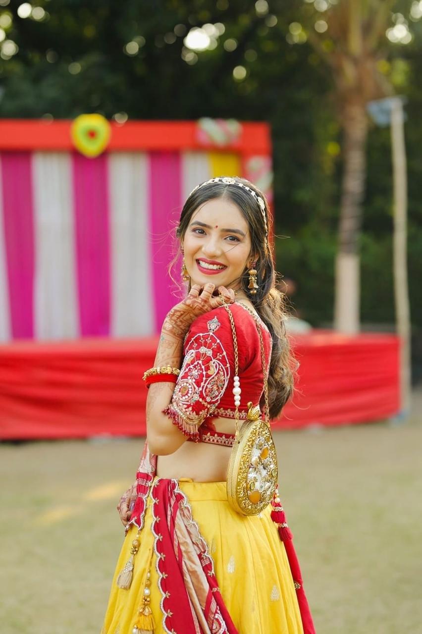 Swan Meena Mosaic