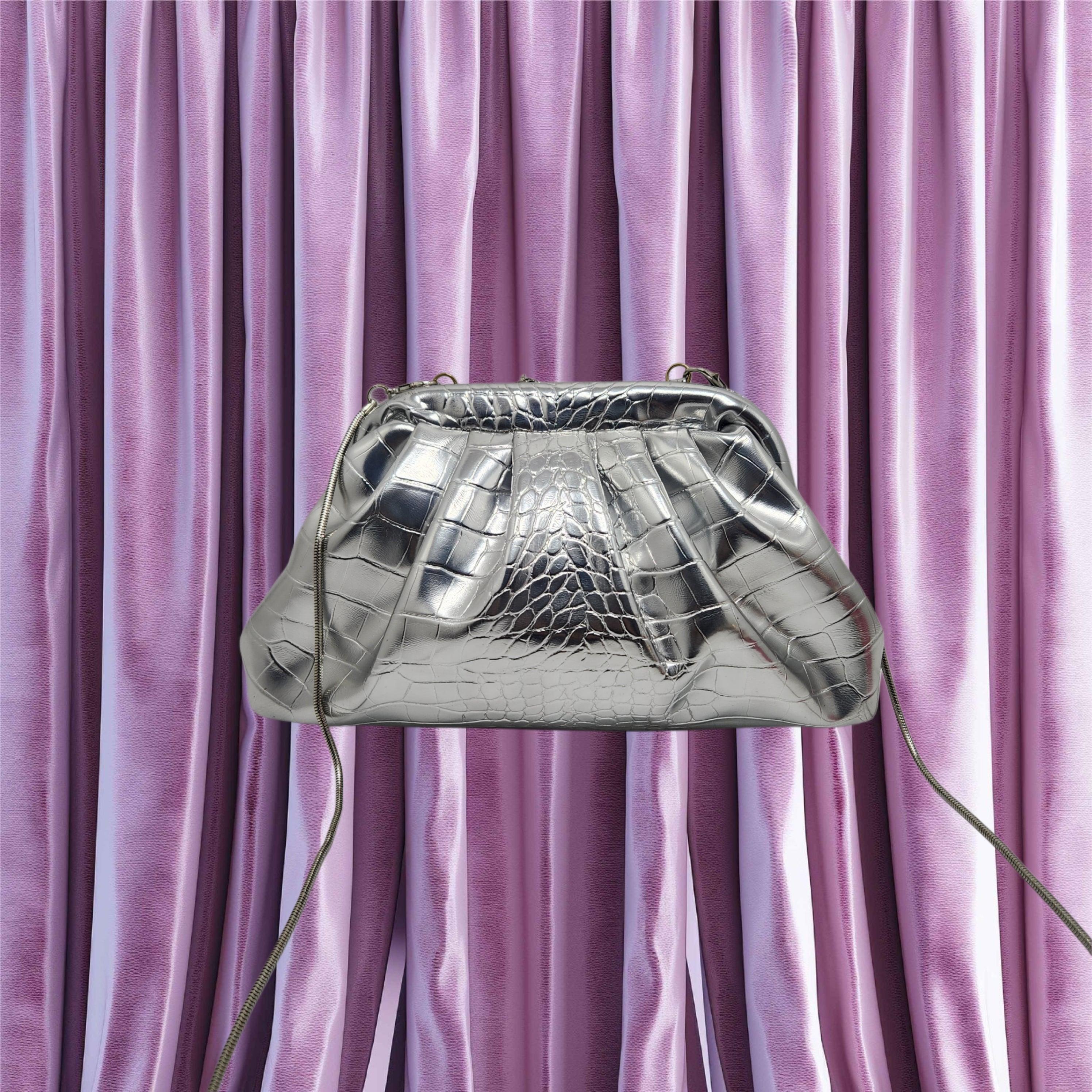 Horse pouchette [silver] Secondary image