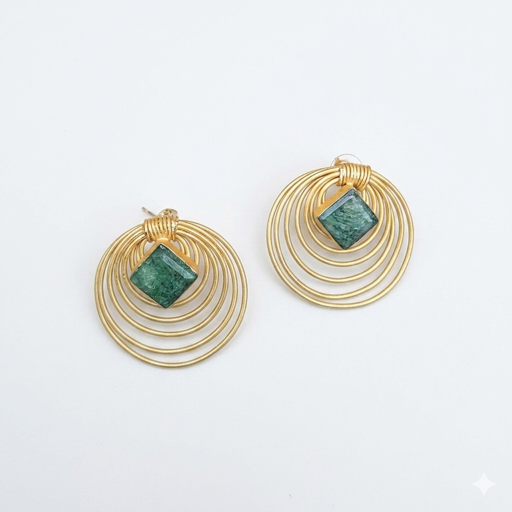 Wired studs in green  corundum stone Secondary image