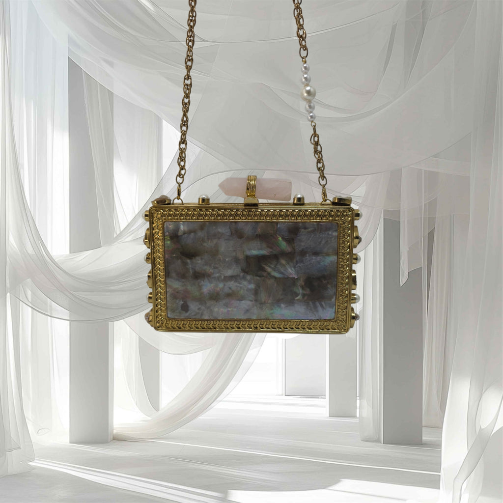 Nadia Clutch[ black mother of pearl]