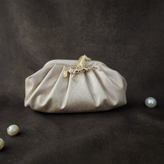 Horse pouchette in snake print [Cream gold]