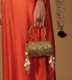 Navya bag [gold]